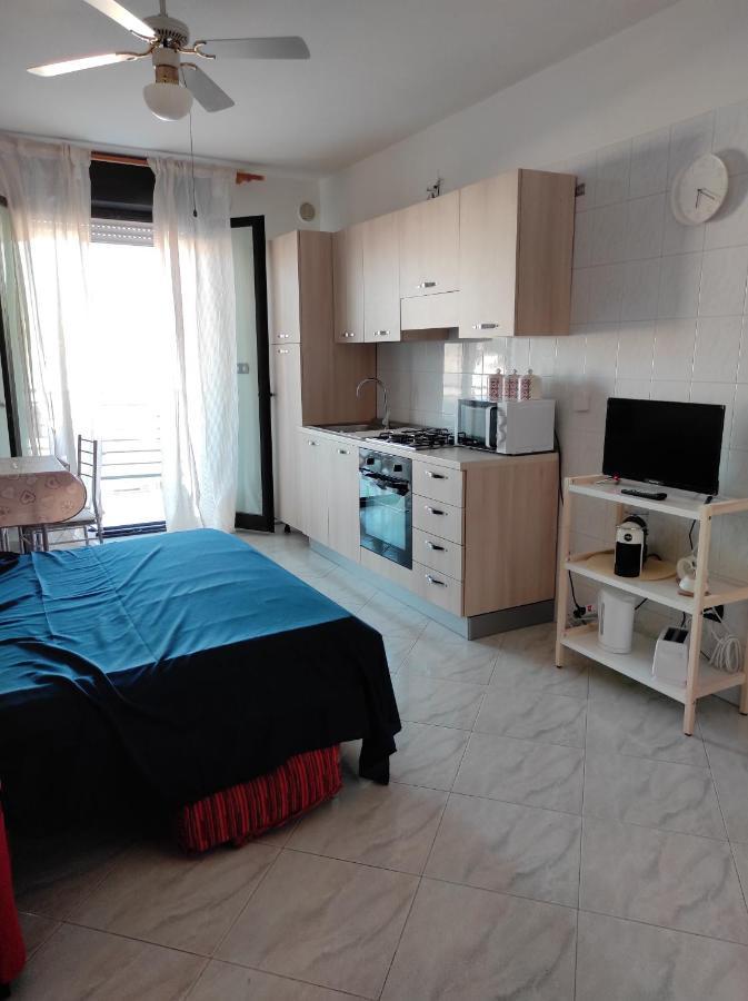 Ferienwohnung A Casa Di Nonno Pino Bari Exterior foto